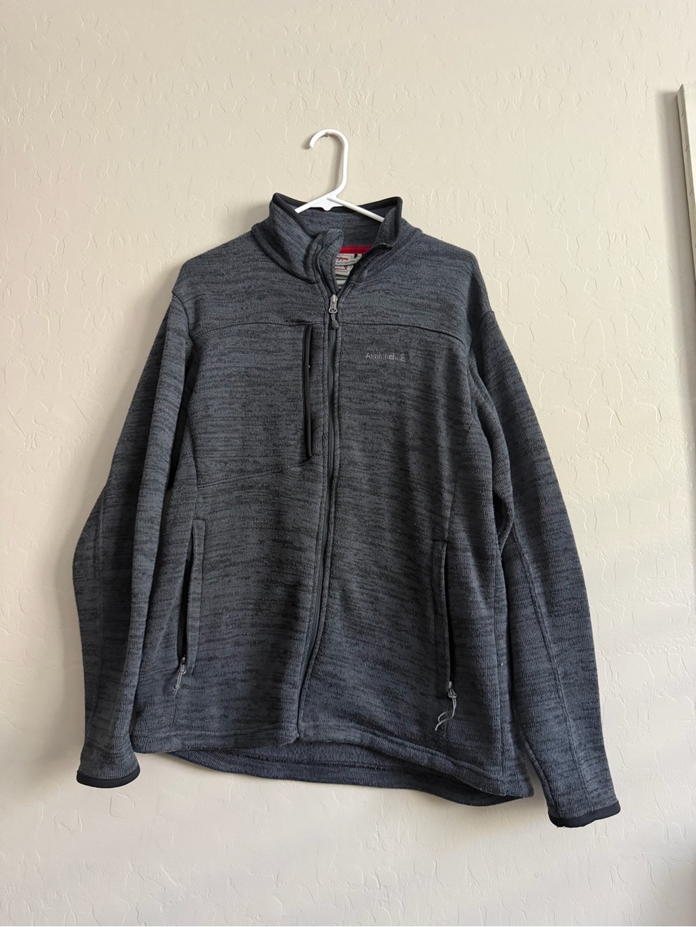 Avalanche Men's Charcoal Zip-Up Fleece Jacket
